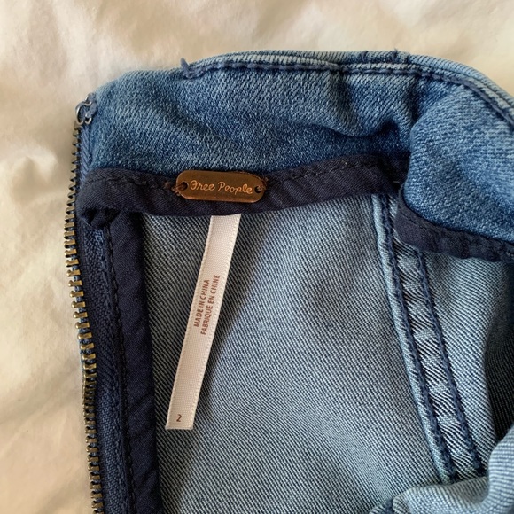 Free people denim mini skirt with zip - Picture 3 of 4